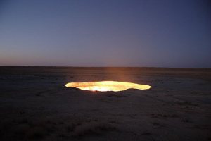 ‘The Door to Hell’, burning gas deposits in Derweze, Turkmenistan 