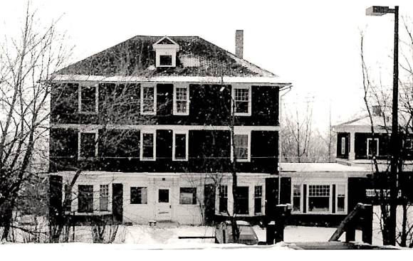 102 West AV, Cornell 1983